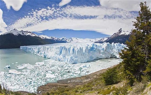 Hur du reser till Patagonien. Om du besöker områden i både Chile och Argentina, flyger in i en och ut genom det andra kommer att spara dig en dag av backa.