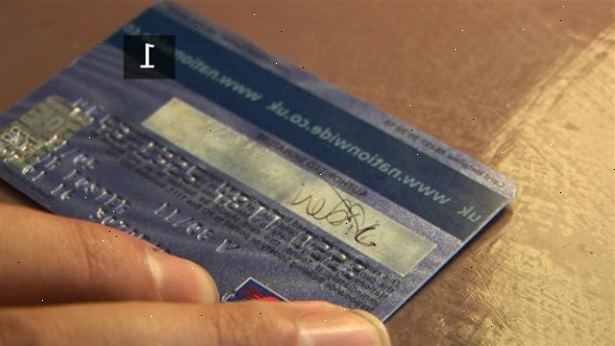 Hur kan man förhindra bedrägerier med kreditkort. Behandla dina kort som kontanter.