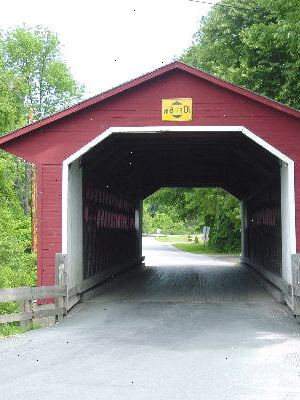 Hur man besöka omfattas broar i Vermont. Korrekt lokalisera delstaten Vermont i europa.