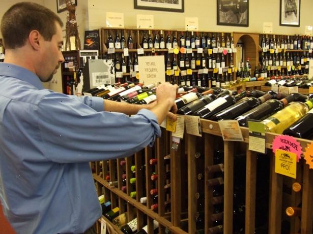 Hur kan man vara ett vin säljare. Uppfylla de grundläggande färdigheter som oftast nödvändigt att vara ett vin säljare.